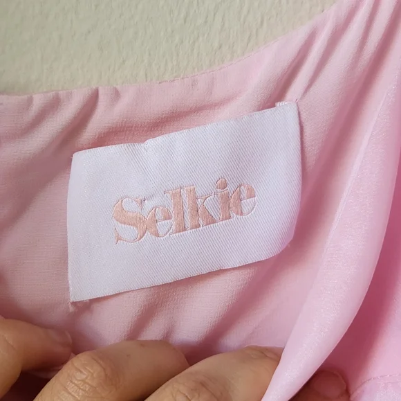 Selkie pink taffeta and satin princess dress - Picture 5 of 7